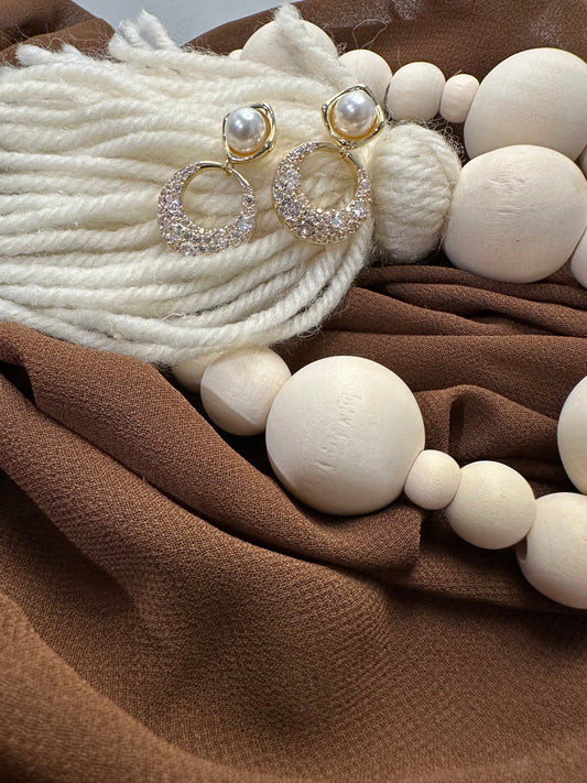 Rhinestone Sparking gold plated earrings