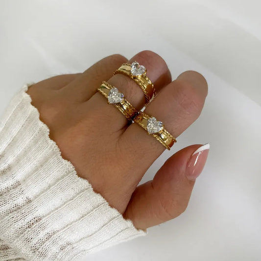 Gold Heart Shape Stainless Steel Nordic Style Sweet Simple Style Waterproof Non Tarnish Surgical Steel Rings